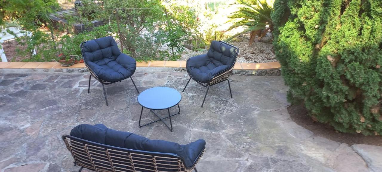 Appartement Et Sa Grande Terrasse En Rez De Jardin Saint Aygulf Esterno foto