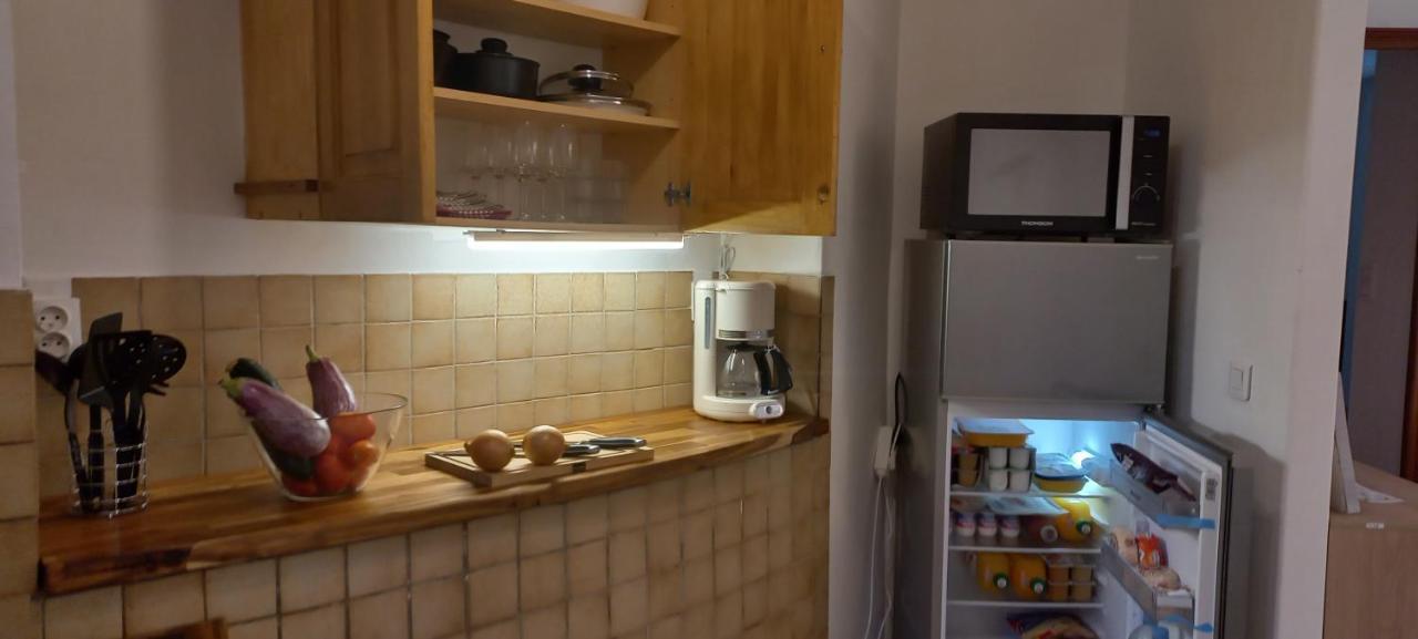 Appartement Et Sa Grande Terrasse En Rez De Jardin Saint Aygulf Esterno foto