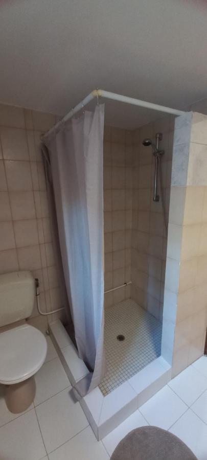 Appartement Et Sa Grande Terrasse En Rez De Jardin Saint Aygulf Esterno foto