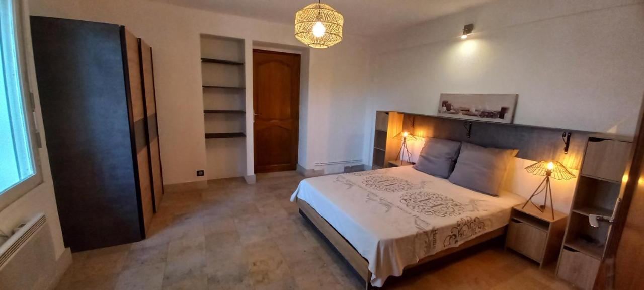 Appartement Et Sa Grande Terrasse En Rez De Jardin Saint Aygulf Esterno foto